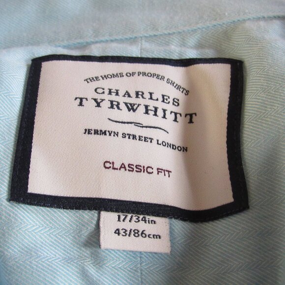 Charles Tyrwhitt Blue Herringbone Button Down Size 17/34 Classic Fit 100% Cotton - Picture 6 of 8